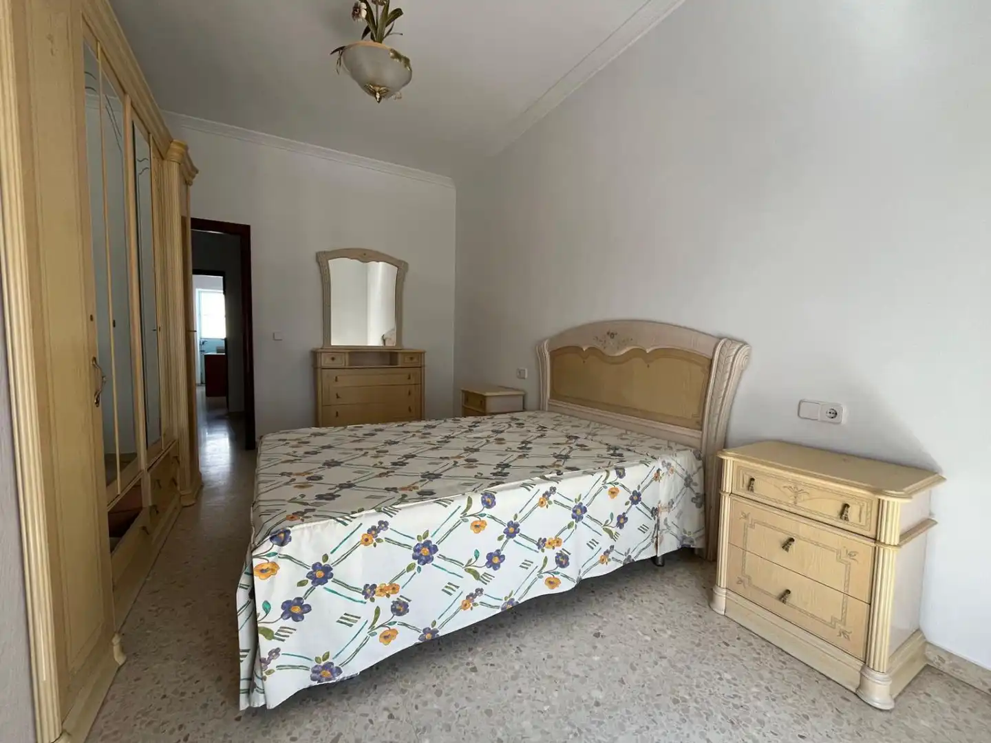 Dormitori de Casa o xalet en venda en Los Palacios y Villafranca amb Terrassa