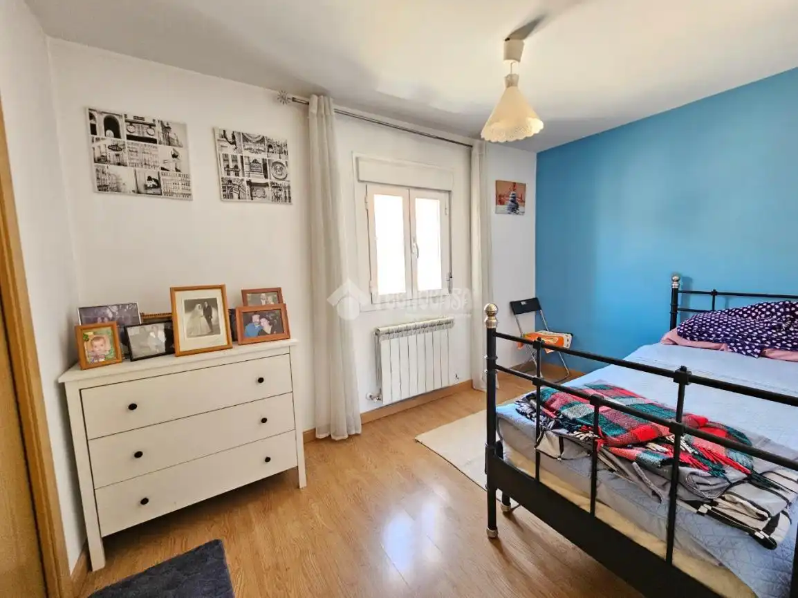 Habitación de Casa adosada en venta en Madrid con Calefacción