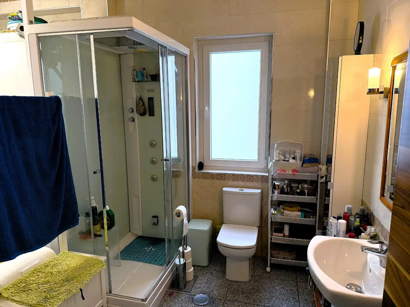 Baño de Piso en venta en Sevilla con Aire acondicionado, Terraza y Trastero