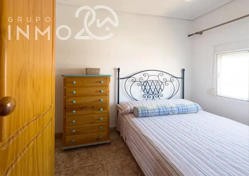 Habitación de Casa adosada en venta en Sueca con Aire acondicionado, Calefacción y Jardín privado