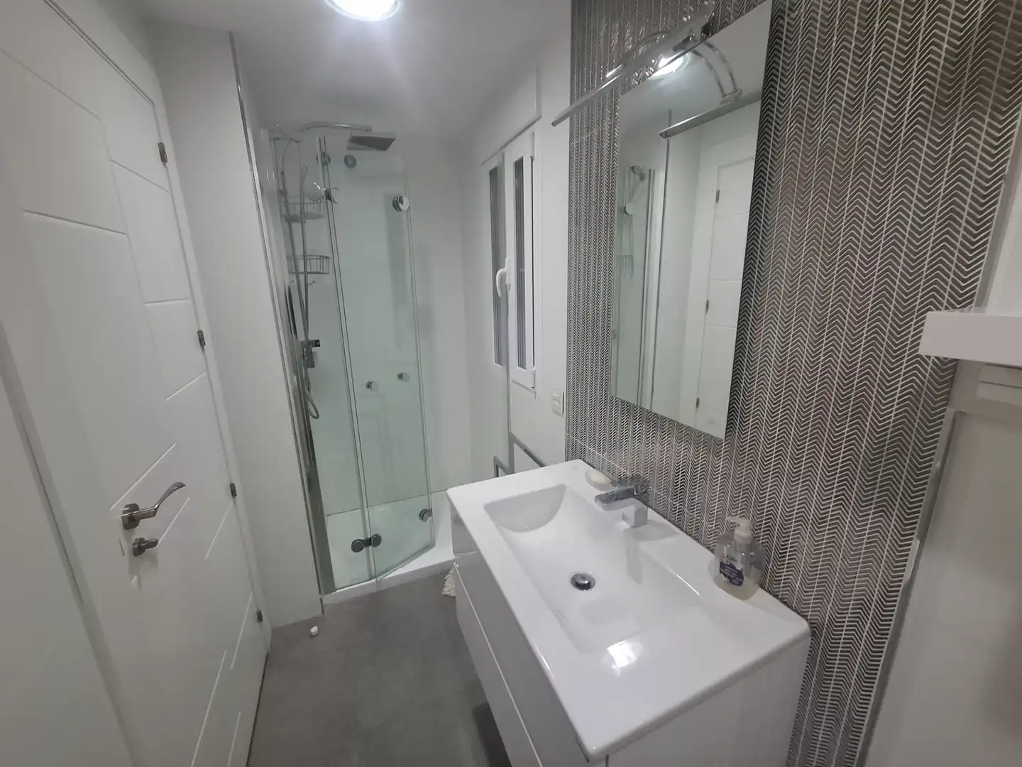 Bathroom of Flat for sale in Ciudad Real  with Air Conditioner and Terrace