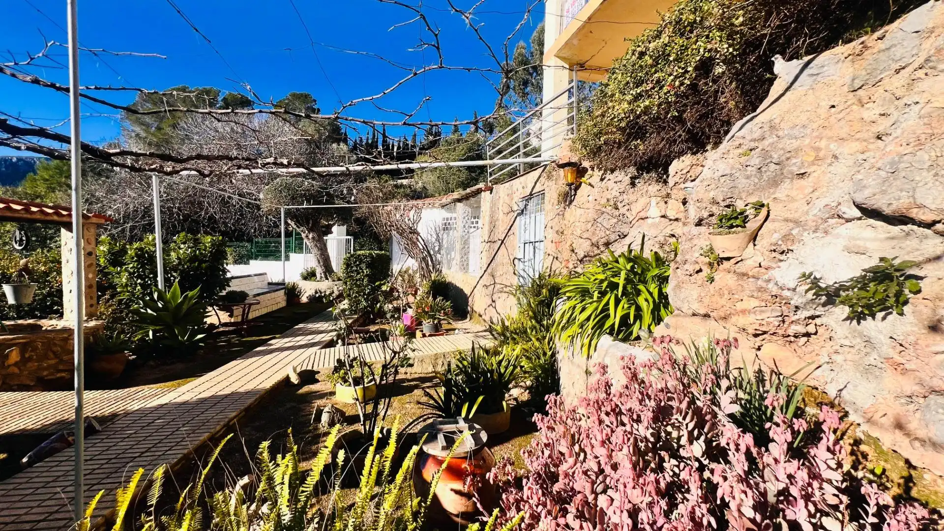 Jardín de Finca rústica en venta en Pratdip con Aire acondicionado, Jardín privado y Terraza