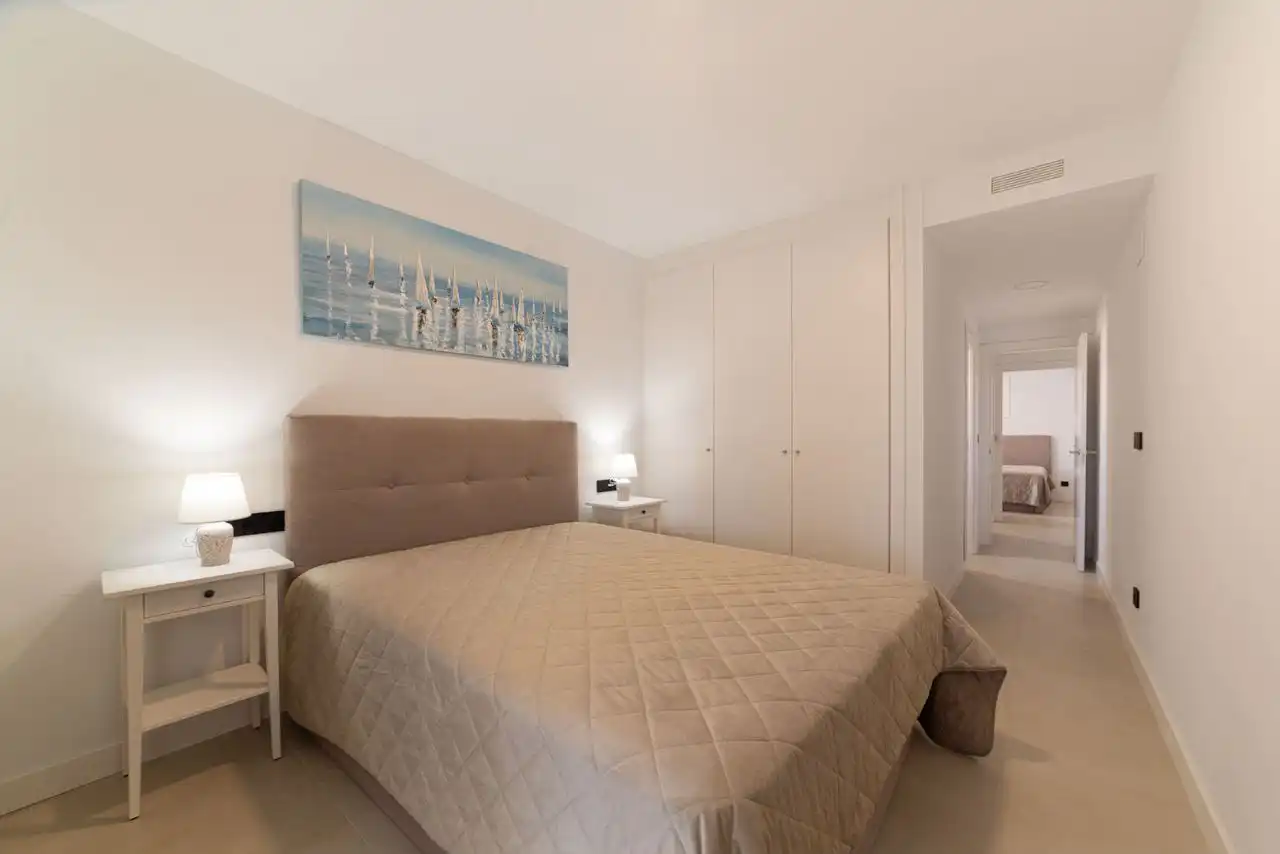 Apartment with pool for sale in Avenida de Rumania 18, imagen 9