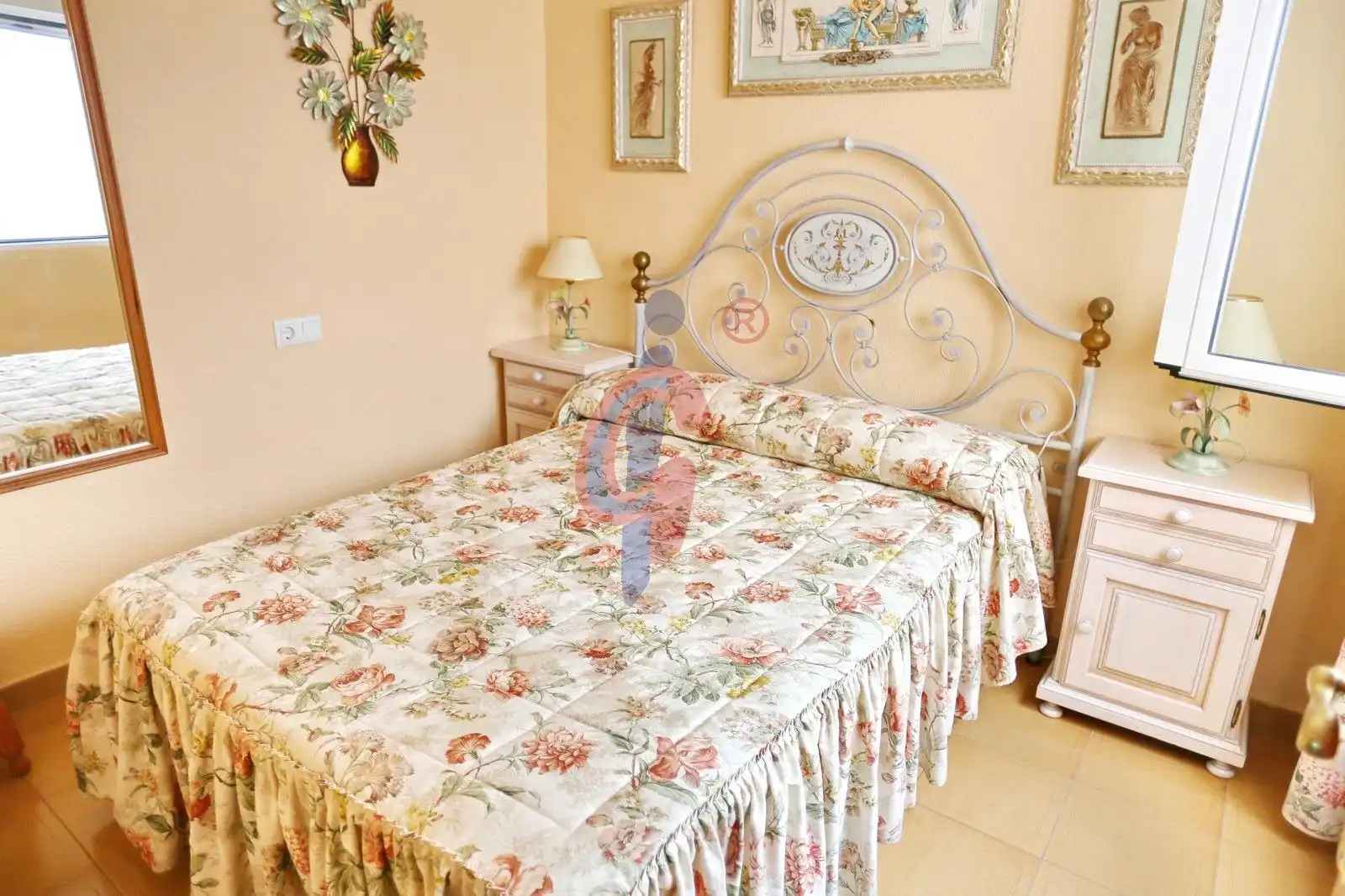 Bedroom of Detached homes for sale in Guardamar del Segura  with Air Conditioner, Private garden and Terrace