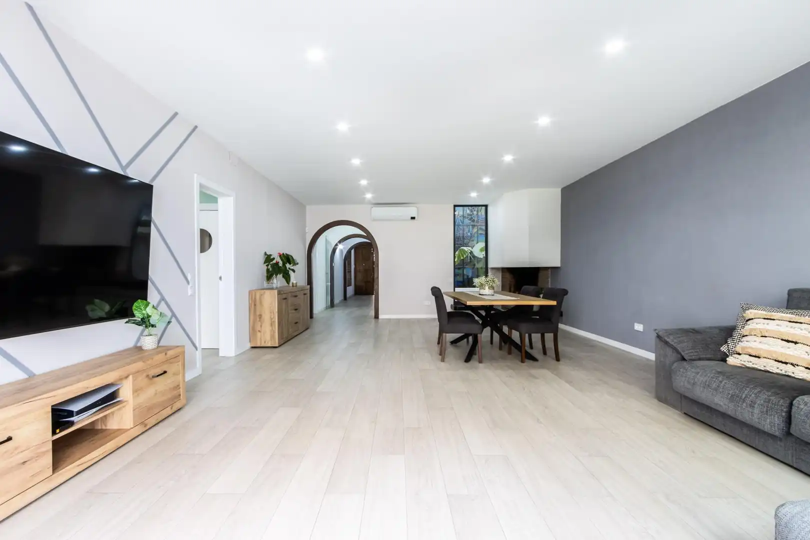 Houses for sale in Eixample