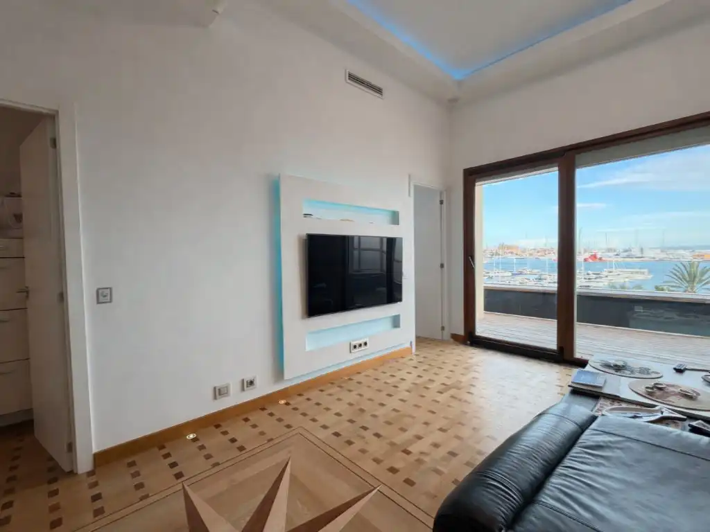 Sala d'estar de Pis en venda en  Palma de Mallorca amb Aire condicionat i Balcó