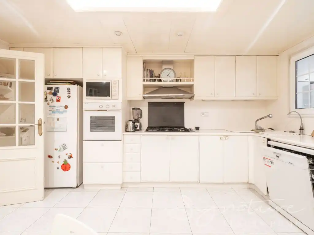 Kitchen of Ground floor for sale in Sant Cugat del Vallès  with Heating, Private garden and Terrace