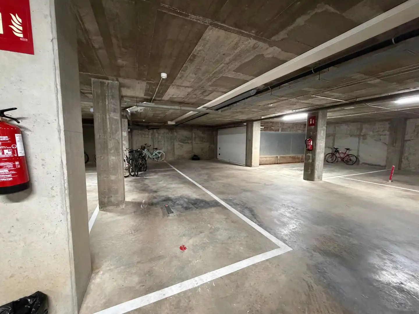 Parking de Apartamento en venta en Roses con Aire acondicionado, Calefacción y Terraza