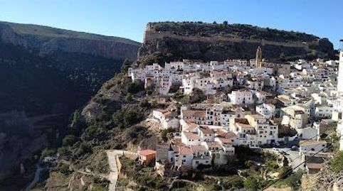 PARCELA RUSTICA DE ALGARROBO EN CHULILLA
