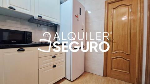 Photo 4 of Flat to rent in De Villajimena, Ambroz,  Madrid Capital