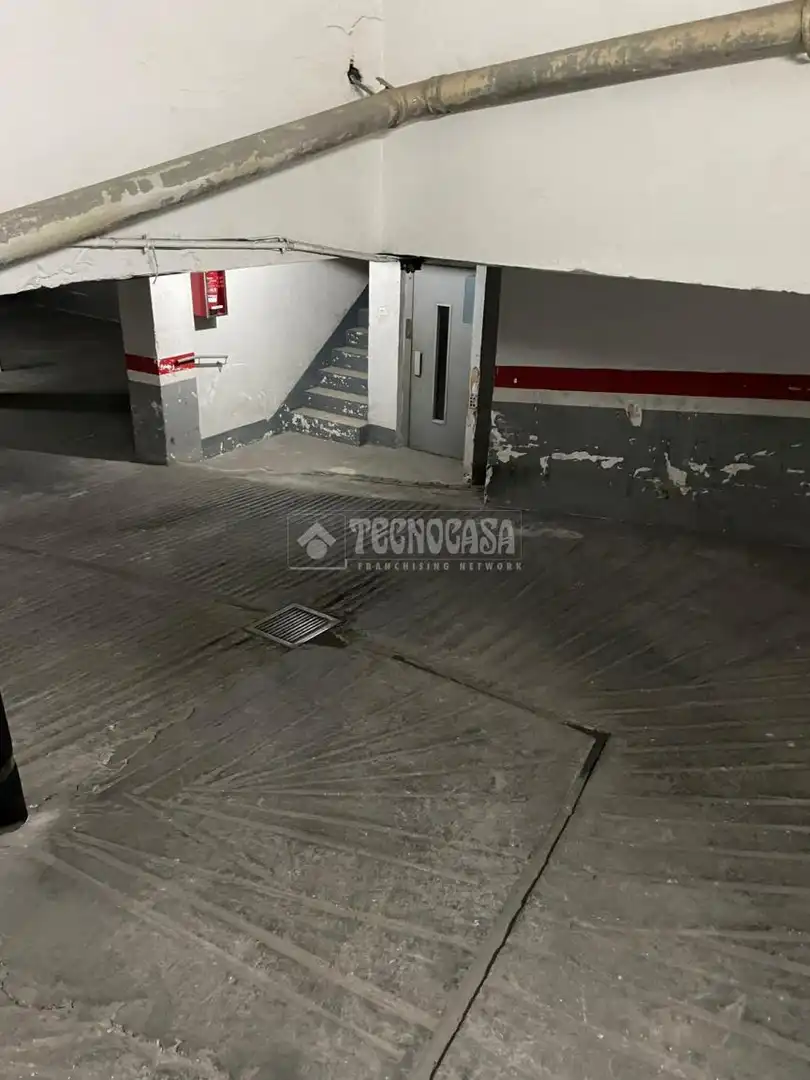 Garaje en venta en Plaza de Toros