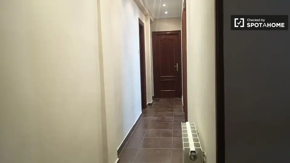 Room in Artatzu - Larraskitu
