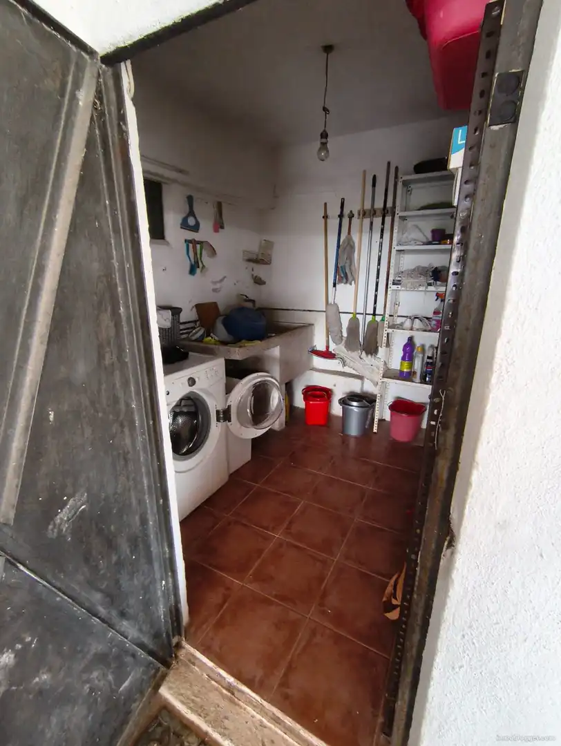 Kitchen of Houses for sale in Buñol  with Air Conditioner, Furnished and Alarm