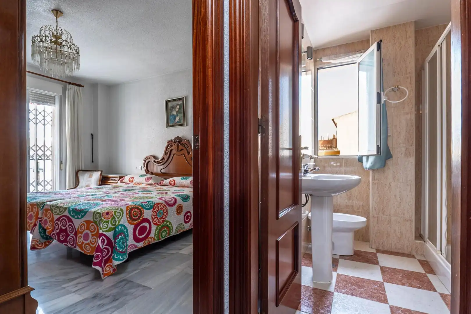 Flat for rent in Calle Calle de la Veleta, 14, Poniente