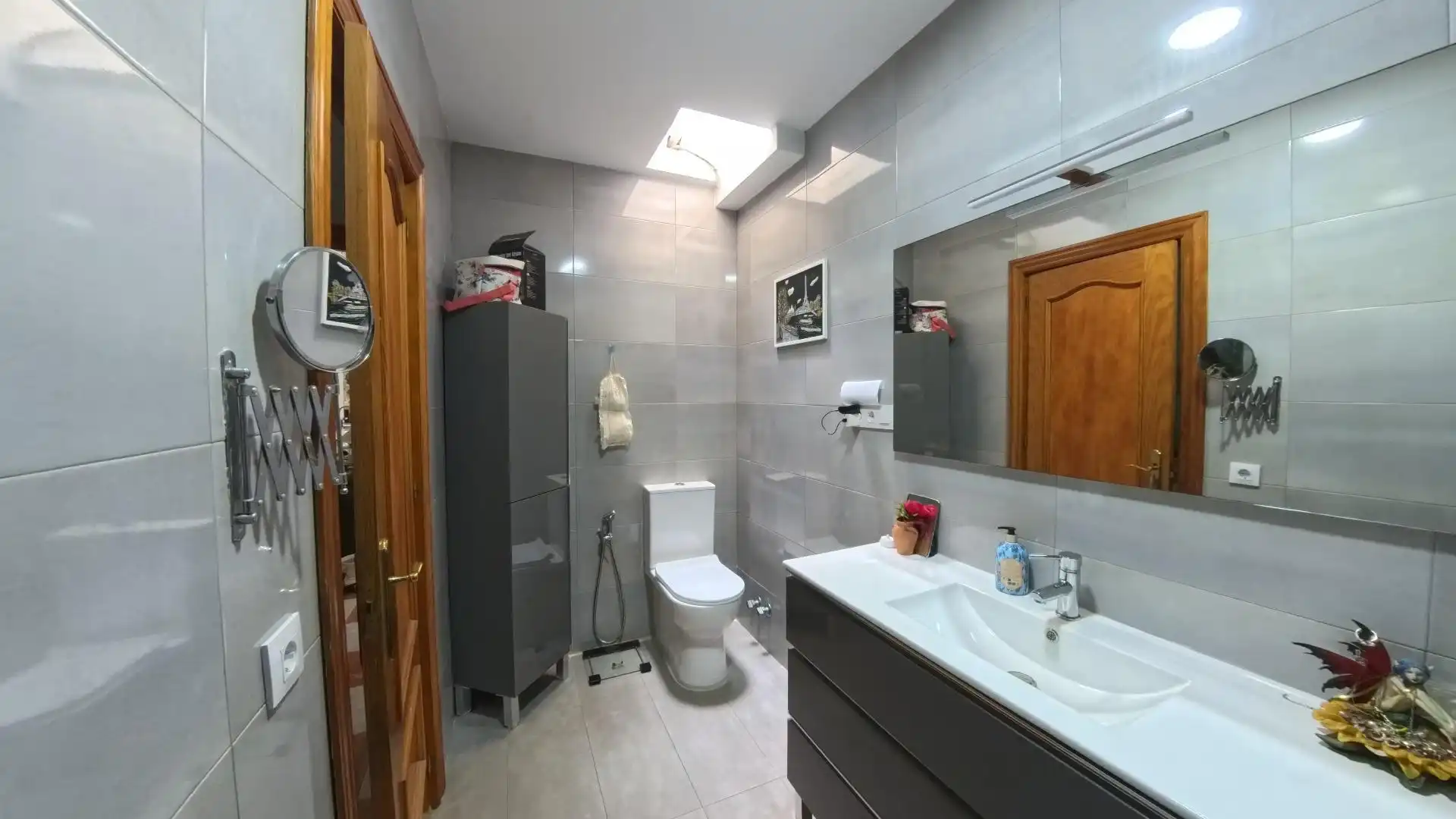 Baño de Piso en venta en Cádiz con Aire acondicionado y Calefacción