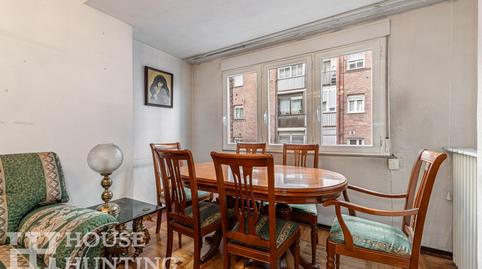 Foto 5 de Piso en venta en Calle de Sánchez Barcáiztegui, Pacífico, Madrid