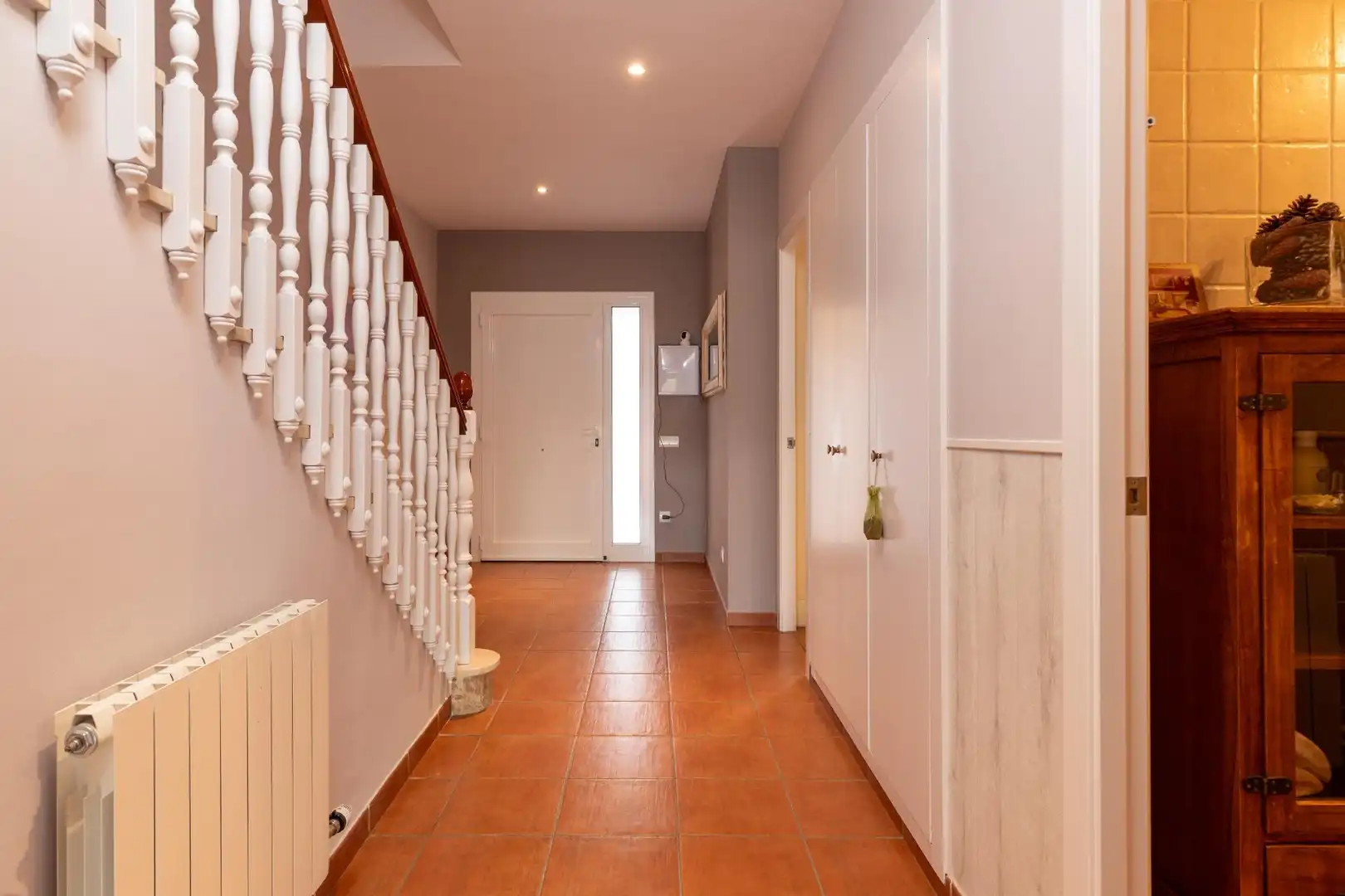 Haus oder Chalet zum Verkauf in Viladecavalls mit Klimaanlage, Heizung und Privatgarten
