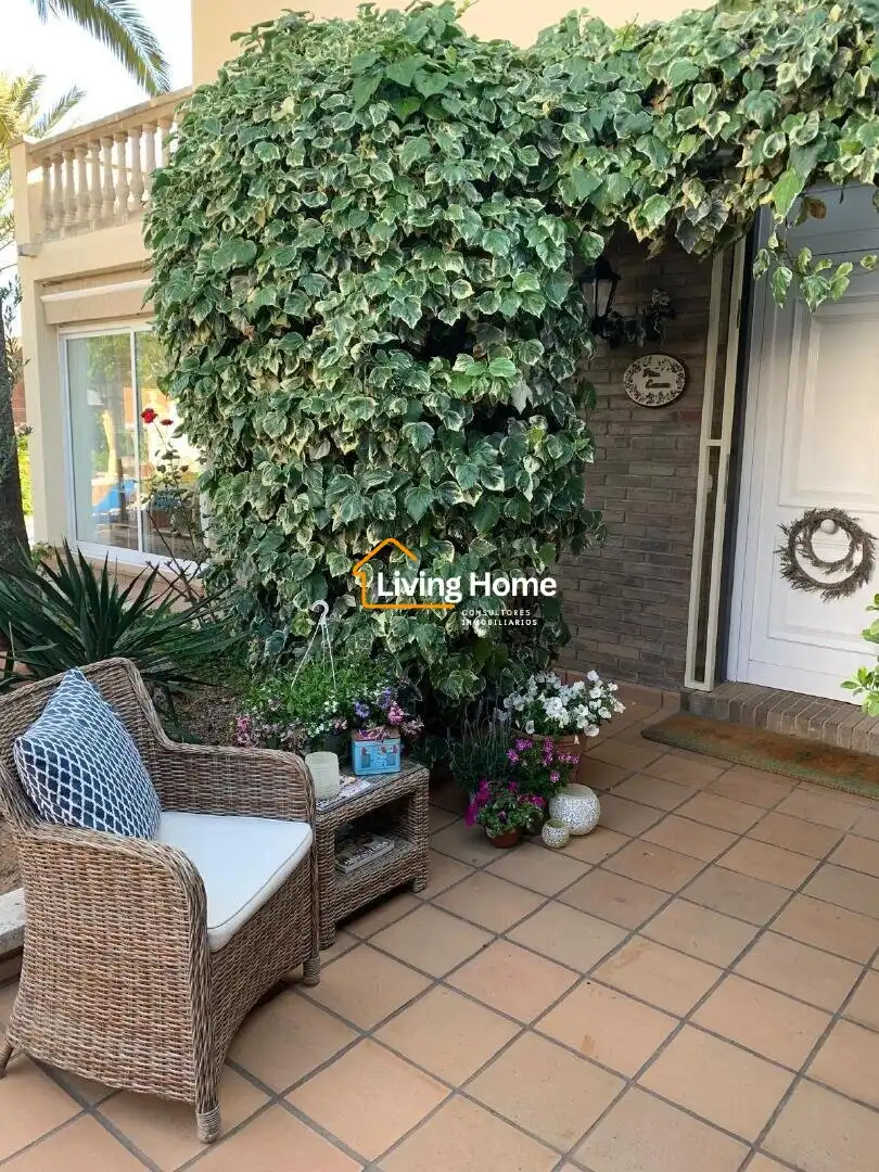 Terrace of Houses for sale in Cambrils