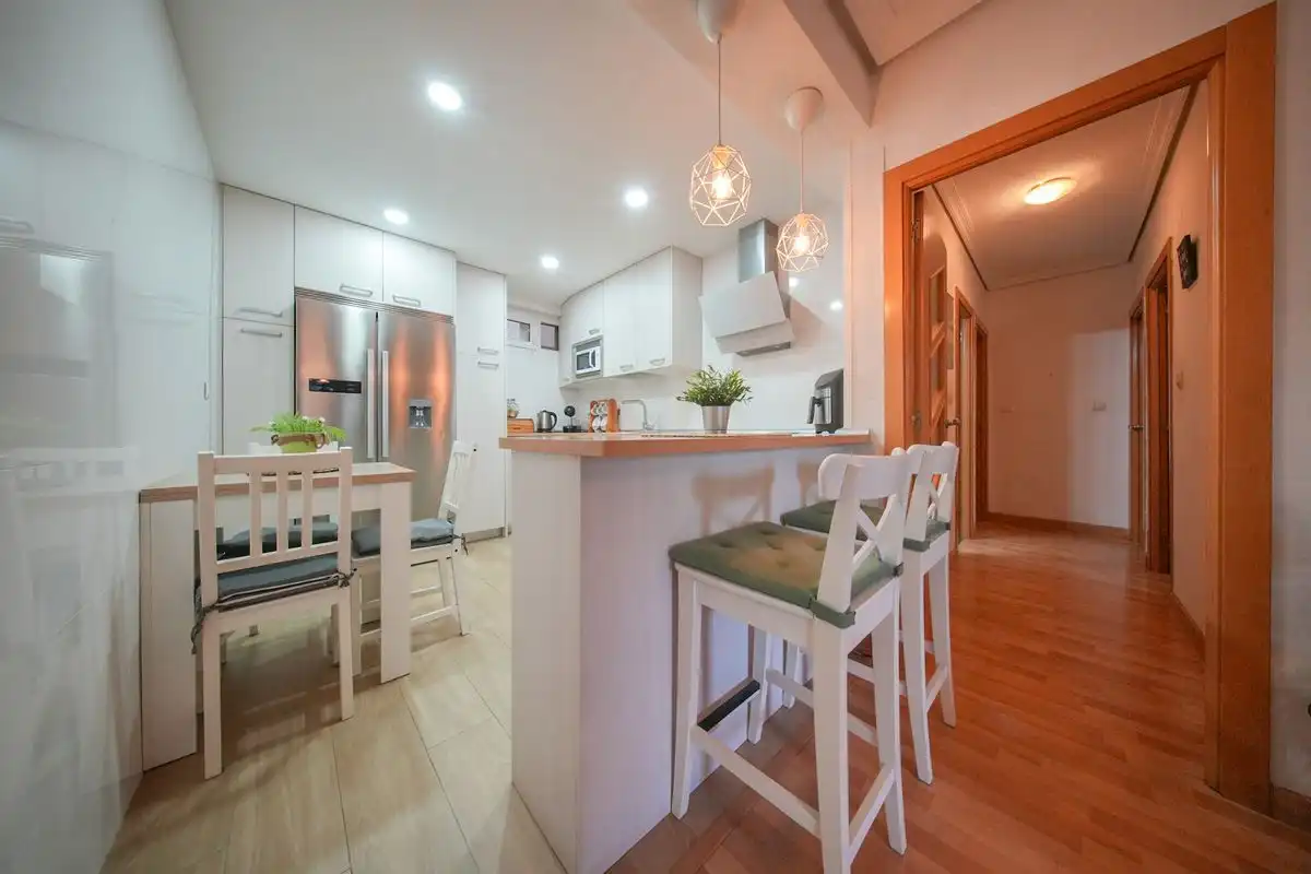 Cocina de Planta baja en venta en Móstoles con Calefacción, Jardín privado y Terraza