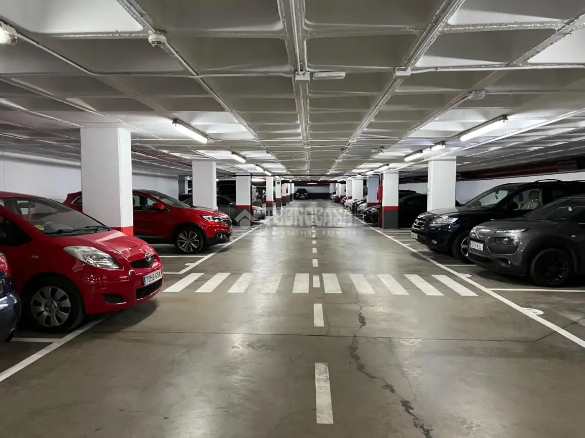 Einzelparkplatz zum Verkauf in Latina, imagen 9