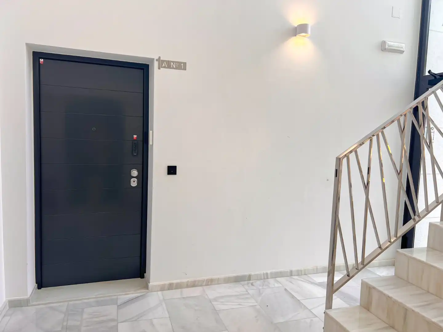 Planta baja en venta en Guardamar del Segura con Aire acondicionado, Jardín privado y Terraza