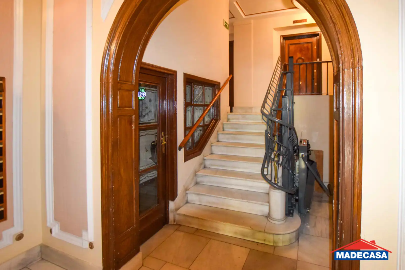 Commercial properties for sale in Madrid  with Air Conditioner