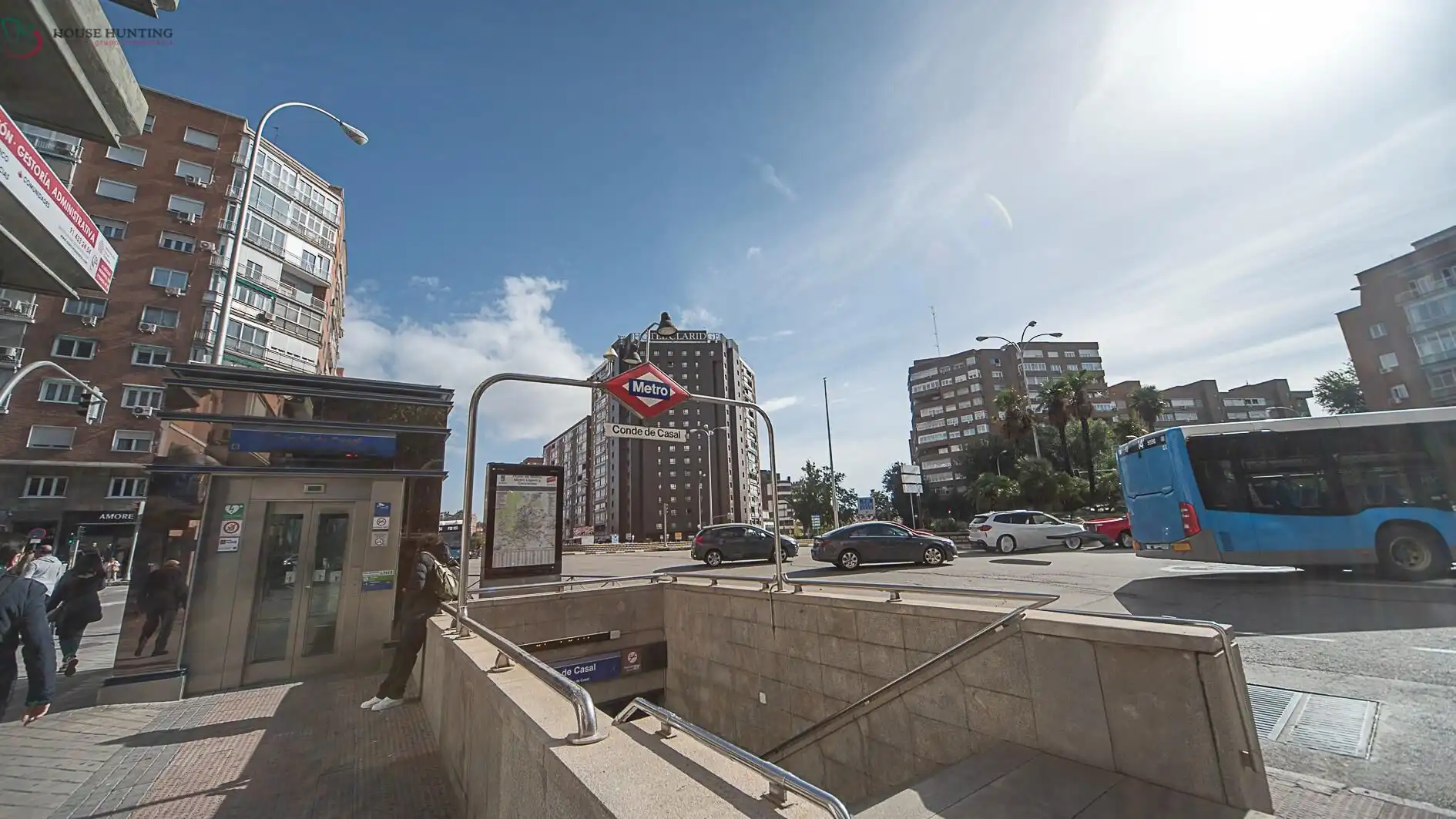 Exterior view of Commercial properties for sale in Madrid  with Air Conditioner