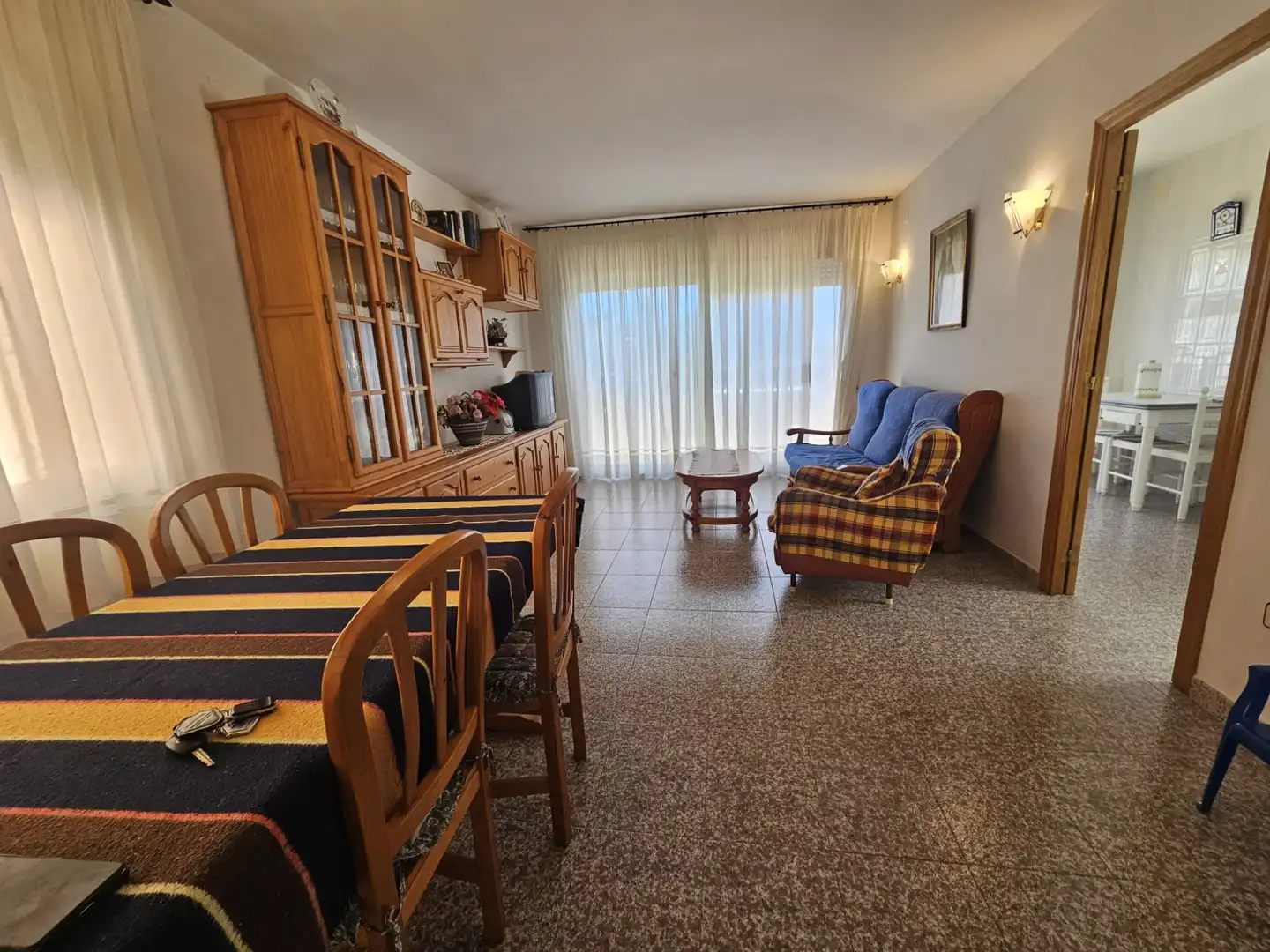 Sala d'estar de Casa o xalet en venda en Vilanova i la Geltrú amb Calefacció