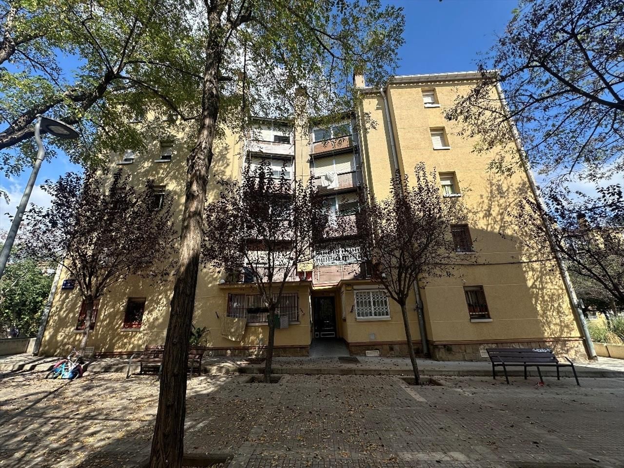 Vista exterior de Pis en venda en Terrassa