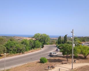 Exterior view of Flat to rent in  Tarragona Capital  with Furnished and Washing machine