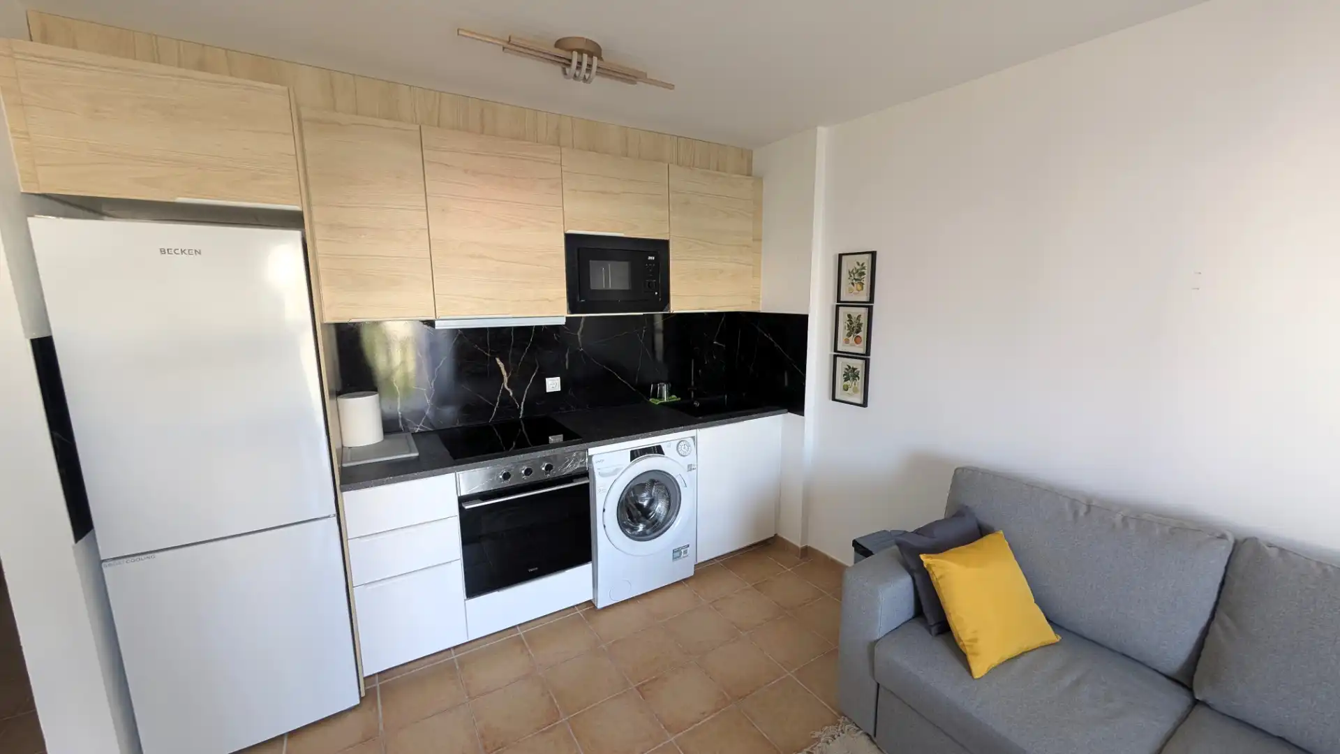 Cocina de Apartamento en venta en Antigua con Amueblado, Horno y Lavadora