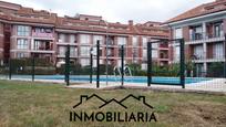 Vista exterior de Pis en venda en Ramales de la Victoria amb Calefacció i Piscina comunitària