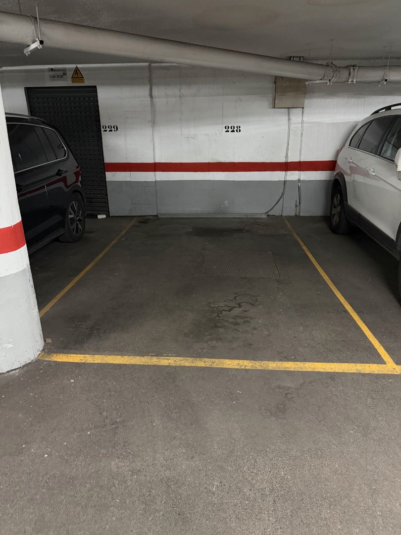 Parking of Garage to rent in  Barcelona Capital