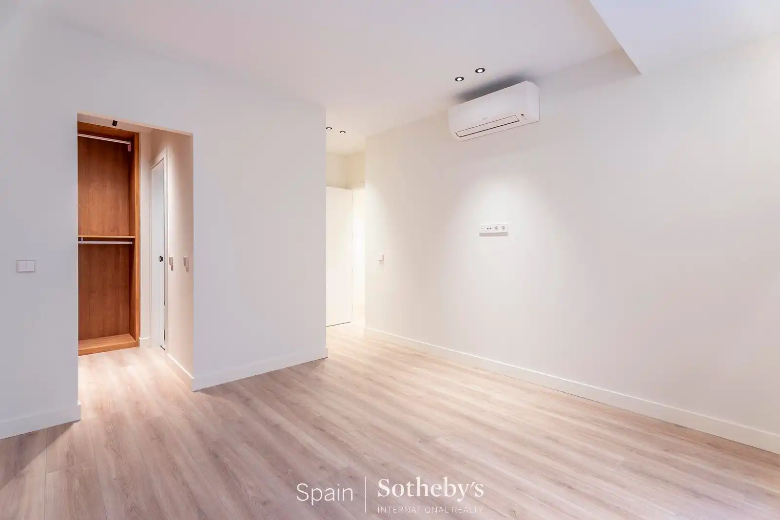 Apartamento con ascensor en venta en Calle de Meléndez Valdés, imagen 19