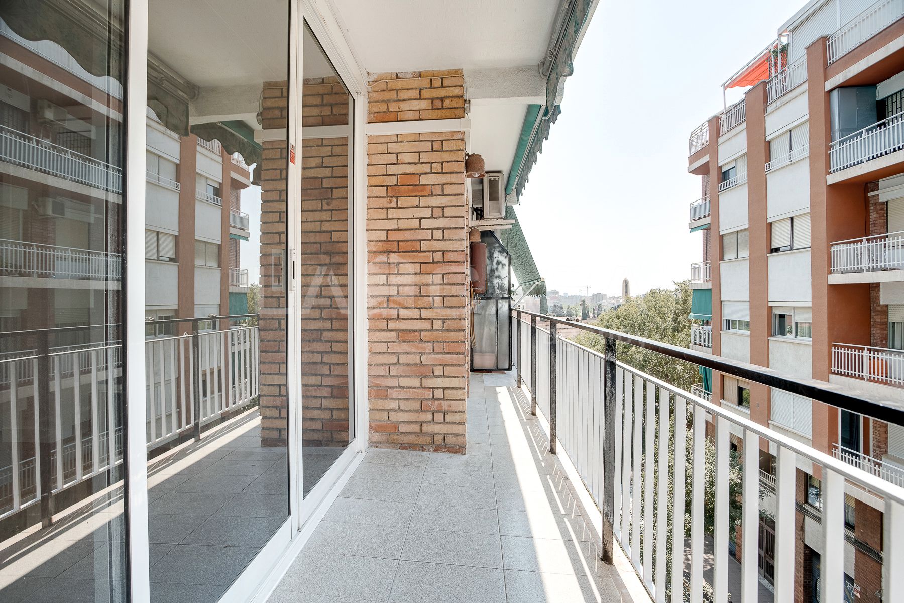 Flat for sale in Carrer de Lluc, Porta