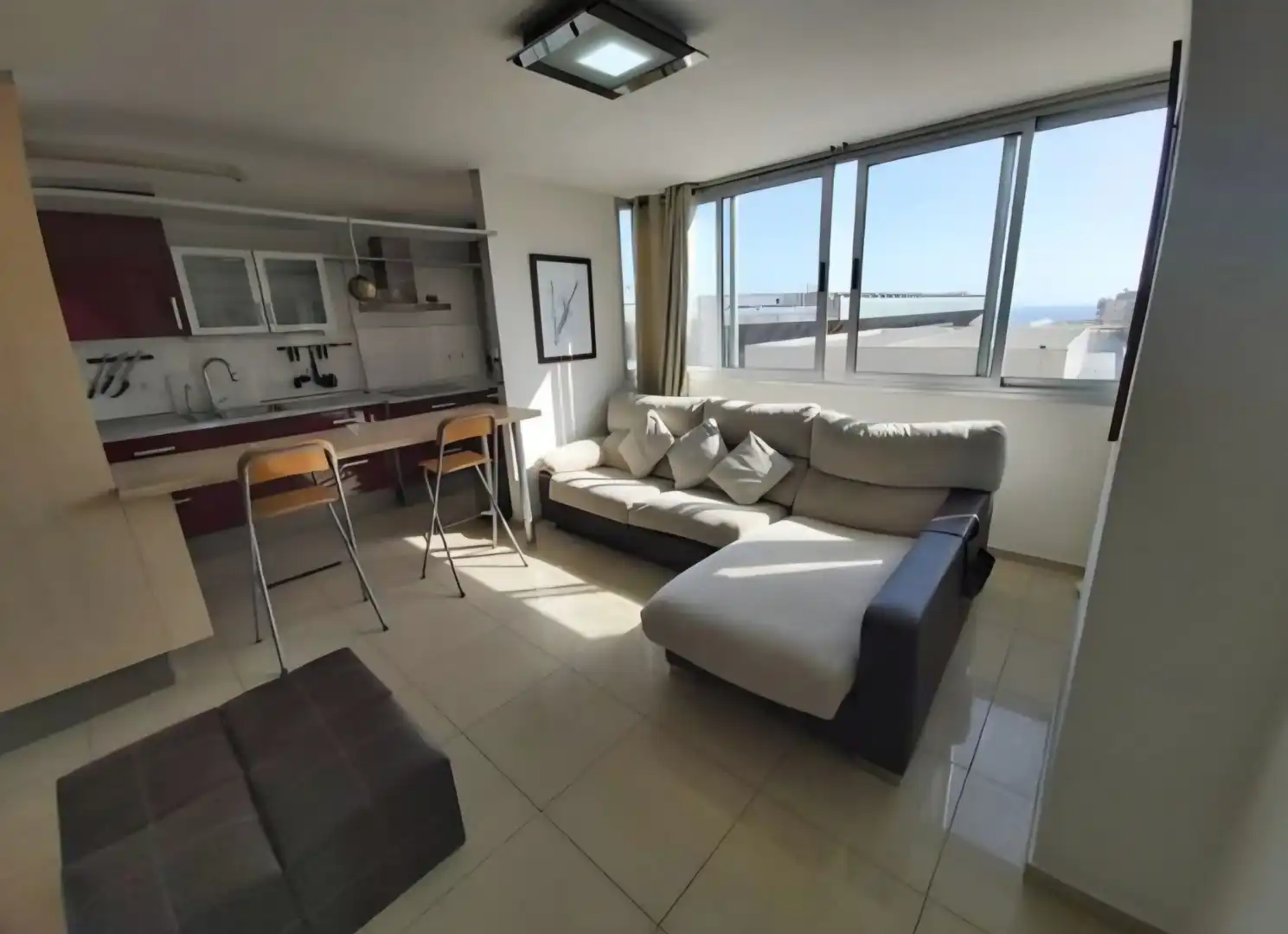 Living room of Flat for rent in Santa Cruz de Tenerife  with Furnished, Oven and Washing machine