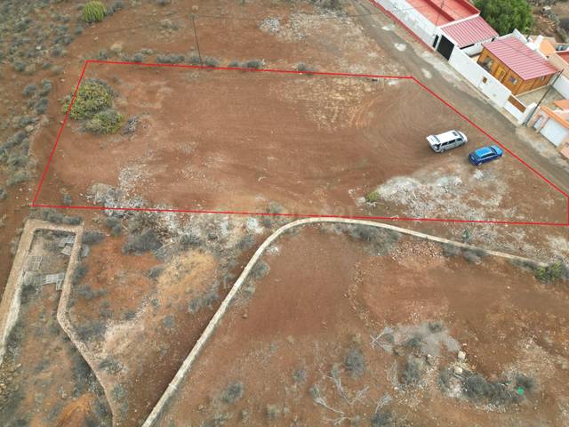 Terreno en Venta en Calle Martagon, Santa Cruz de Tenerife, Spain, -1 en El Chorrillo