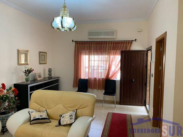 Casa-chalet en Venta en Adamuz