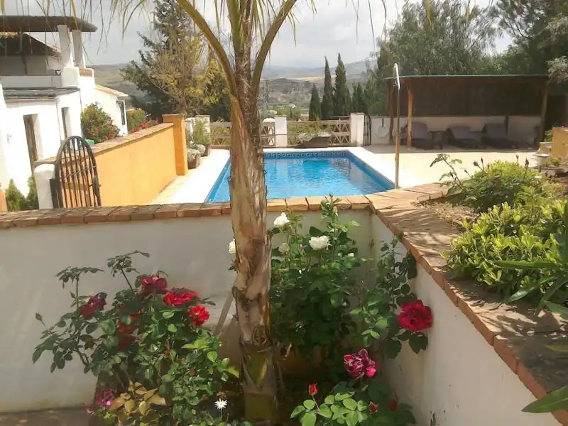 Casa rústica con piscina en venta en Barriada los Llanos, imagen 6