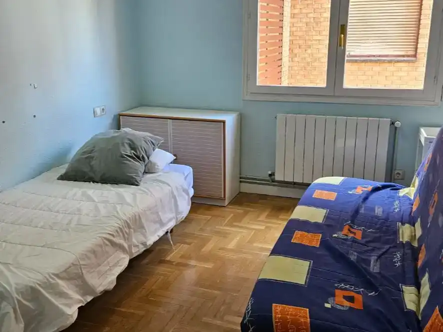 Bedroom of Flat for rent in  Pamplona / Iruña  with Parquet flooring, Storage room and Furnished
