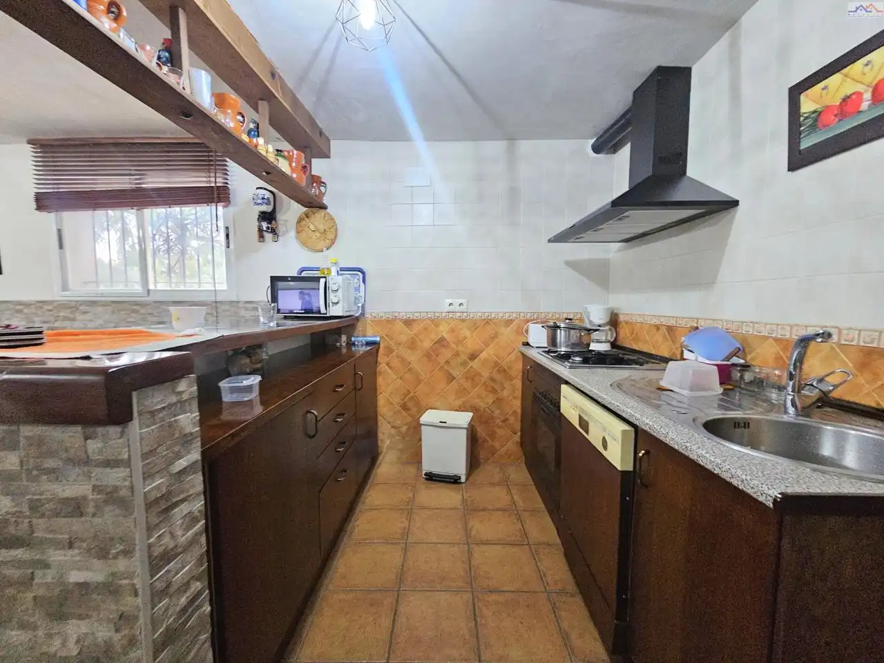Cocina de Casa o chalet en venta en Villa del Prado con Calefacción, Terraza y Trastero