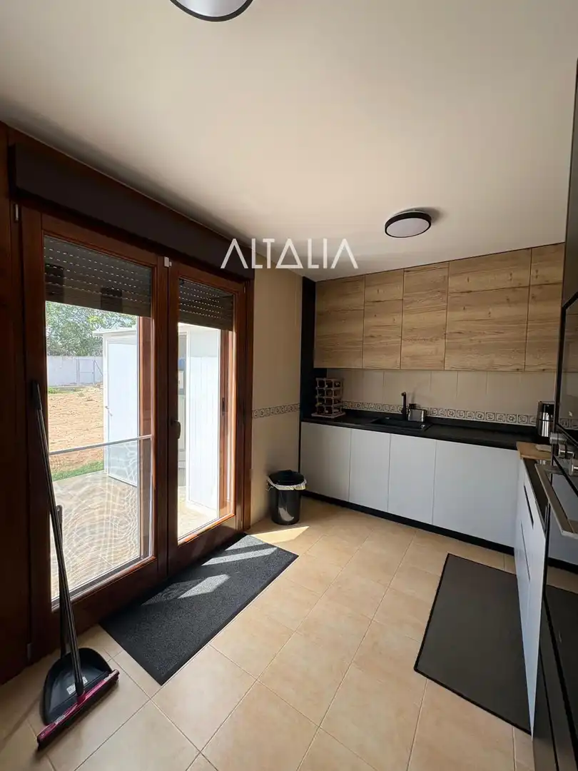 Kitchen of Houses for sale in Osa de la Vega  with Air Conditioner, Heating and Terrace