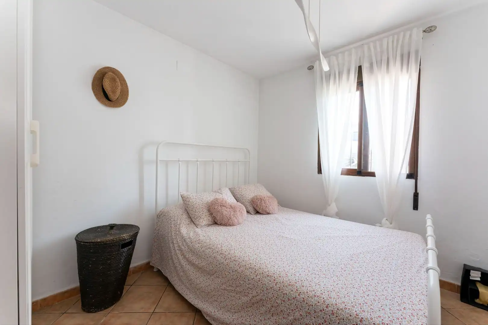 Habitación de Finca rústica en venta en Cártama con Aire acondicionado y Trastero