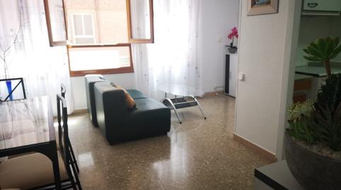 Foto 2 de Pis de lloguer a Benalúa, Alicante / Alacant