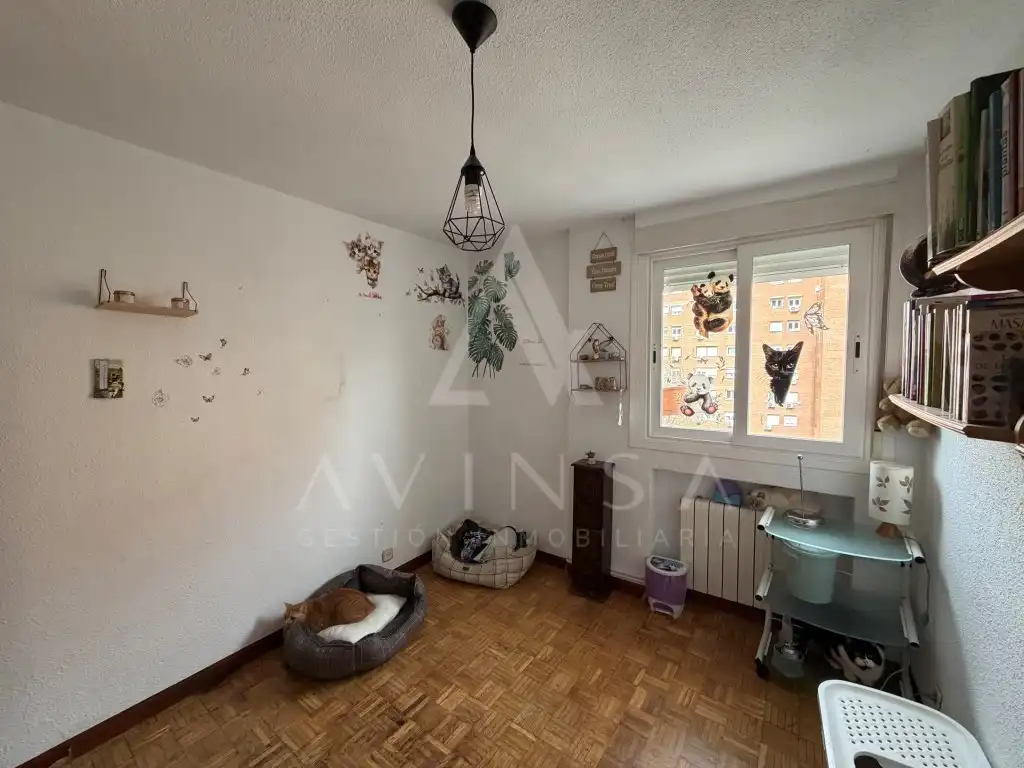 Schlafzimmer von Wohnung zum Verkauf in Madrid