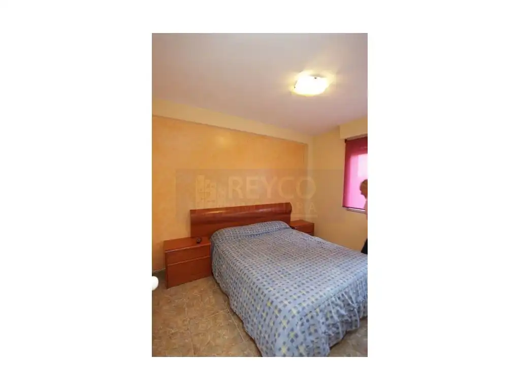 Bedroom of Apartments for sale in  Logroño  with Balcony
