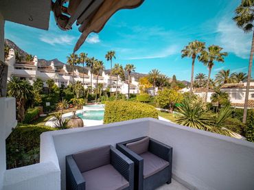 Maison mitoyenne avec piscine à vendre à Milla de Oro