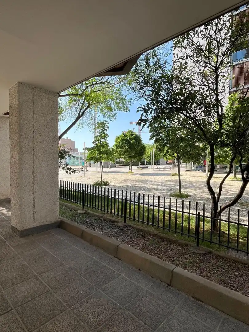Piso en venta en Calle de Luis Bermejo, 6, Romareda