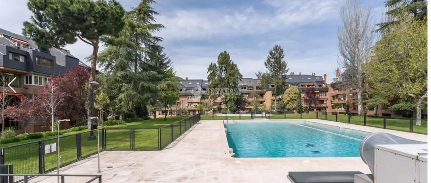 Swimming pool of Flat for sale in Las Rozas de Madrid  with Air Conditioner, Heating and Terrace