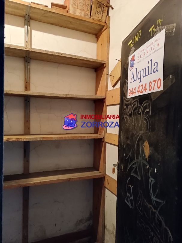 Box room to rent in Bilbao 